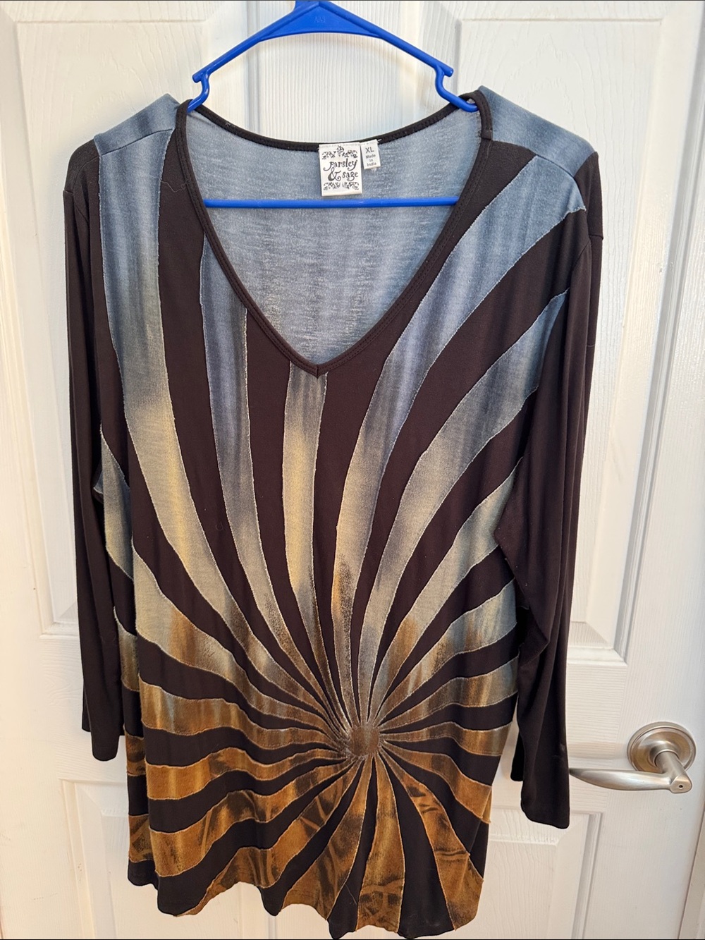 Parsley & Sage Women’s XL Brown Gray Sunburst Art Print V-Neck Tunic Top